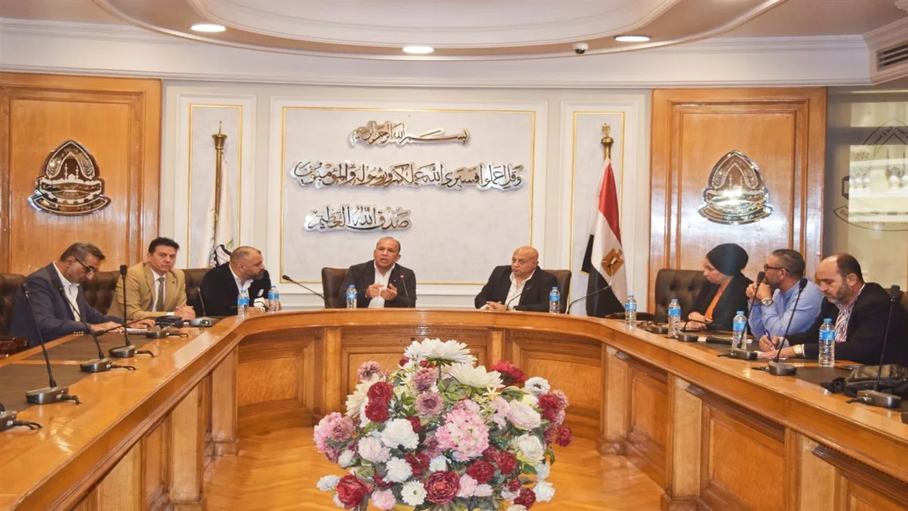 شعبة النقل الدولي تطرح رؤية شاملة لتطوير القطاع تواكب استراتيجية مصر 2030
